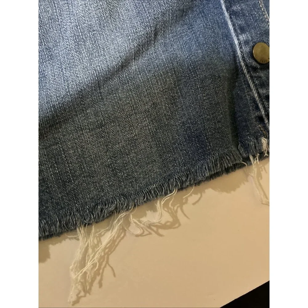 Abercrombie & Fitch Denim Snap Natural Rise A-line Frayed Mini Skirt size 4 27 - Picture 5 of 9